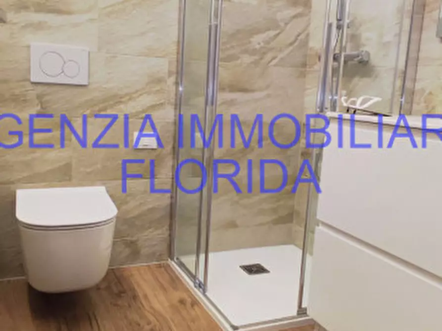 Immagine 13 di Camera in affitto  a Camposampiero