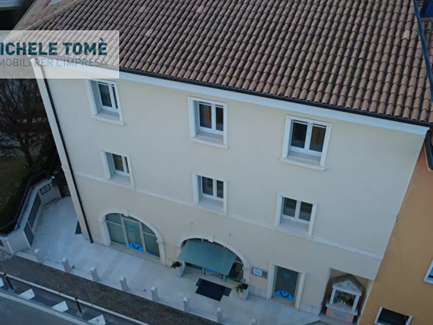 Immagine 24 di Ufficio in affitto  in via roma a Castelnuovo Del Garda