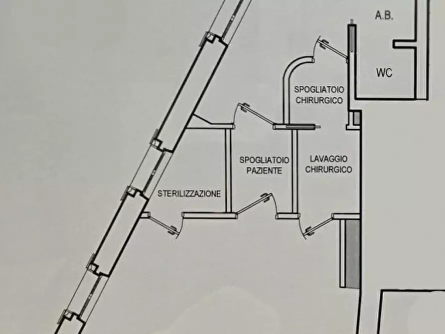 Immagine 27 di Ufficio in affitto  in via roma a Castelnuovo Del Garda