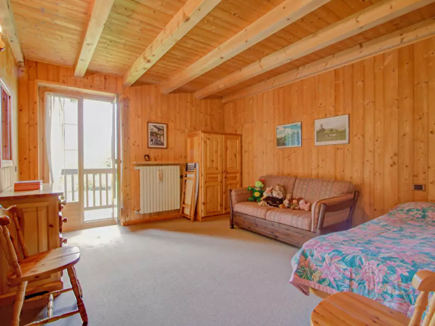 Immagine 20 di Casa indipendente in vendita  a Fiave'