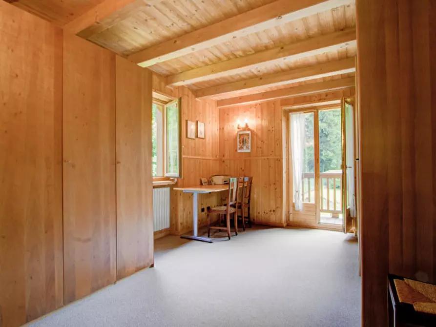 Immagine 21 di Casa indipendente in vendita  a Fiave'