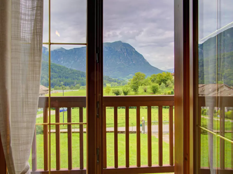 Immagine 24 di Casa indipendente in vendita  a Fiave'