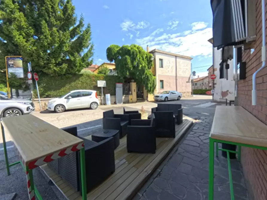Immagine 26 di Attività commerciale in vendita  in via molare, 7 a Teolo