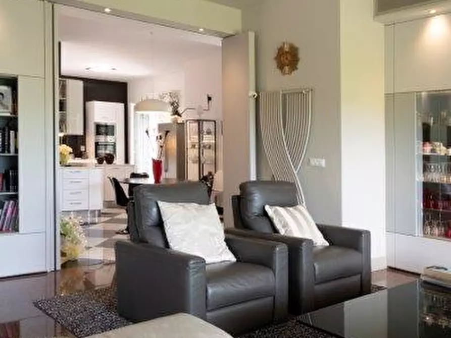 Immagine 13 di Casa bifamiliare in vendita  in via del parco a Pianoro