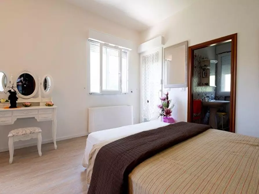 Immagine 16 di Casa bifamiliare in vendita  in via del parco a Pianoro