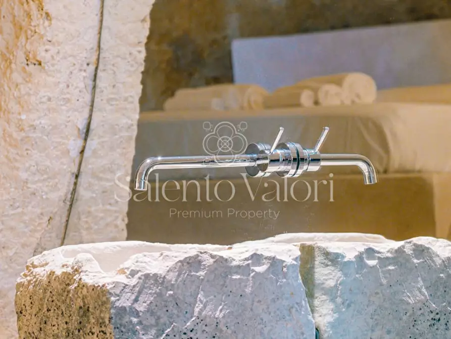 Immagine 4 di Casa indipendente in vendita  in Via Del Tufo 99 a Matino