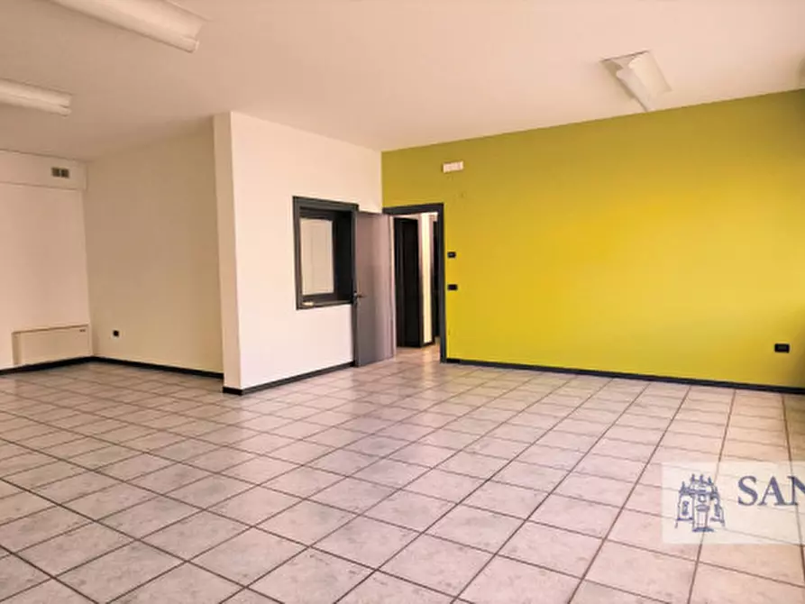 Immagine 1 di Ufficio in affitto  in Via del lavoro a Barbarano Mossano