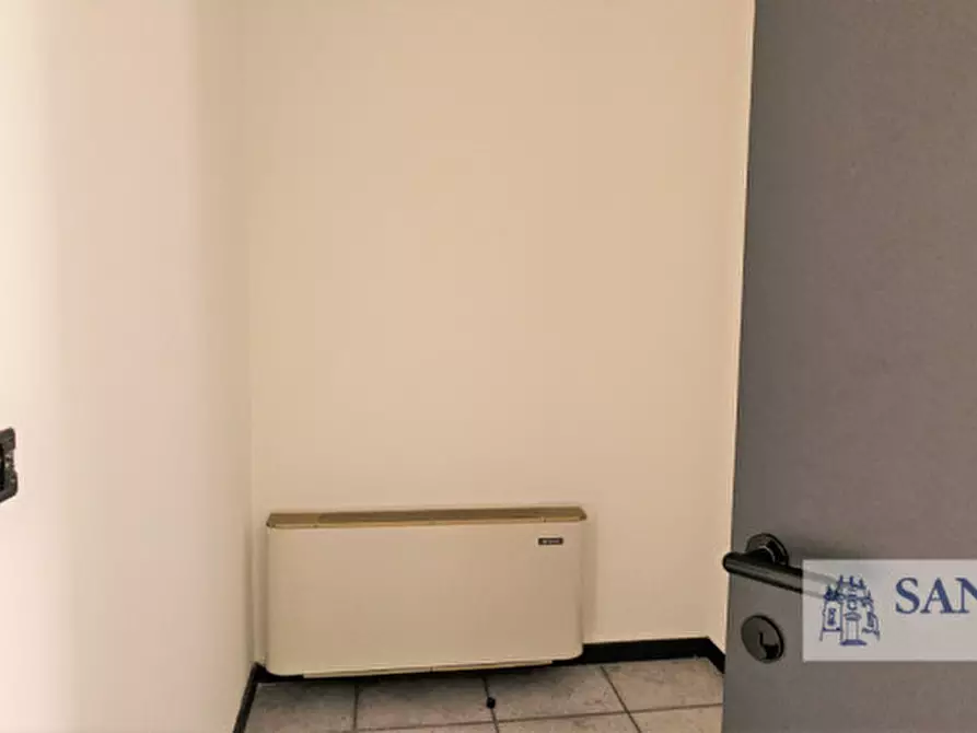 Immagine 11 di Ufficio in affitto  in Via del lavoro a Barbarano Mossano