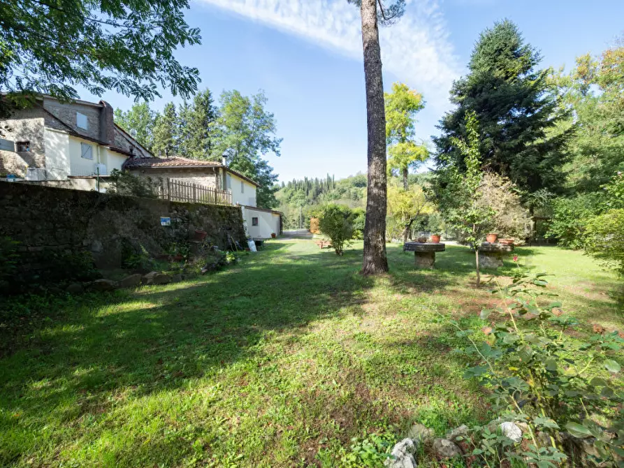 Immagine 26 di Rustico / casale in vendita  in Località Mugnaione a Reggello