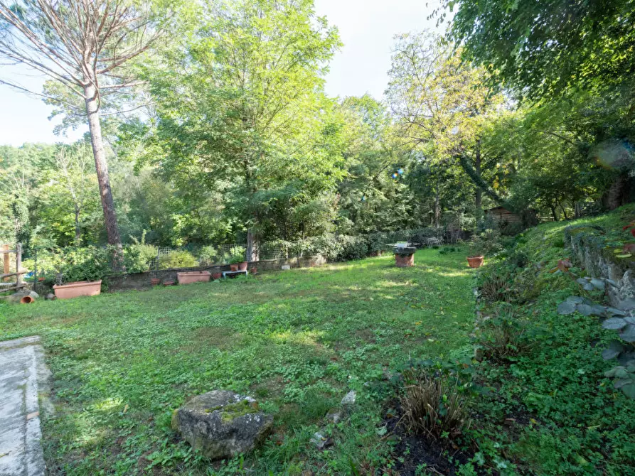 Immagine 31 di Rustico / casale in vendita  in Località Mugnaione a Reggello