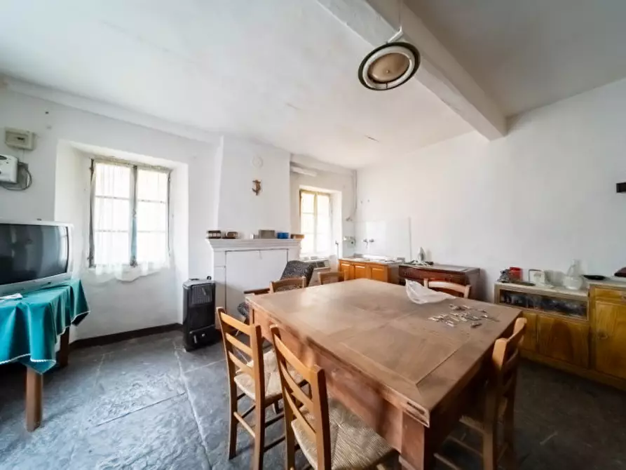 Immagine 5 di Appartamento in vendita  in Via 24 Maggio, 7 a Corniglio