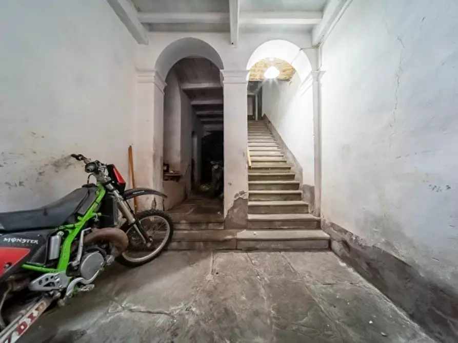 Immagine 2 di Appartamento in vendita  in Via 24 maggio 7/9 a Corniglio