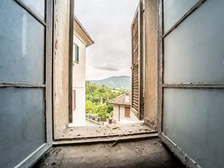 Immagine 12 di Appartamento in vendita  in Via 24 maggio 7/9 a Corniglio