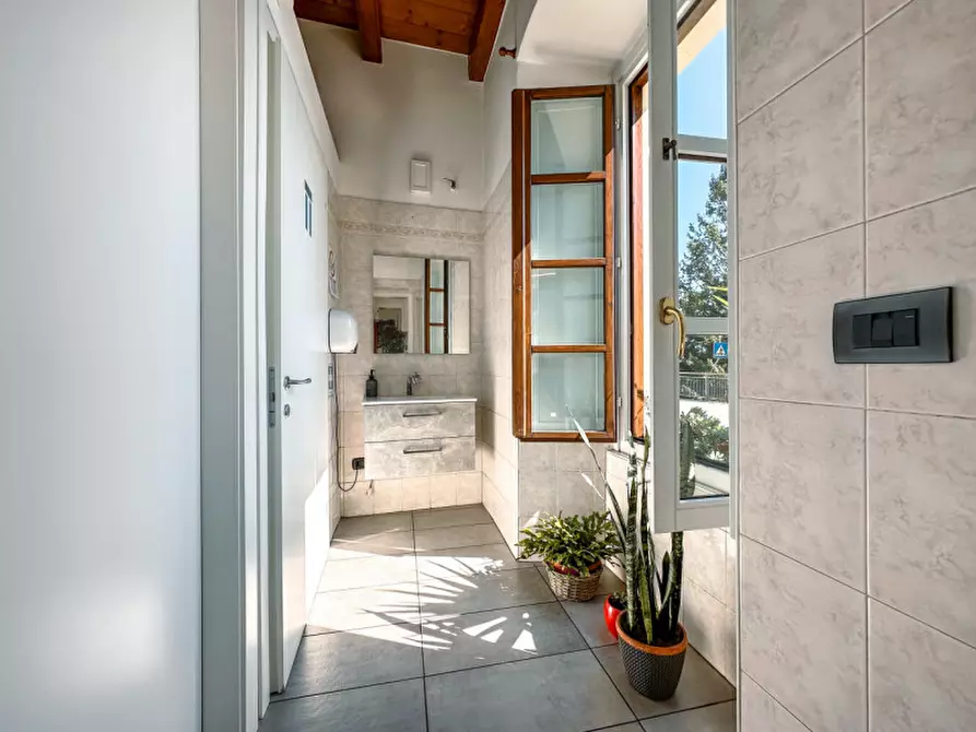 Immagine 21 di Casa bifamiliare in vendita  in strada nazionale 93/A a Cannobio