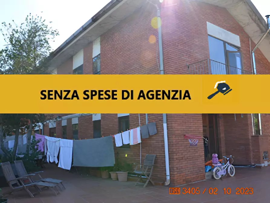 Immagine 1 di Villa in vendita  in VIA A MEREU 73 a Nuoro