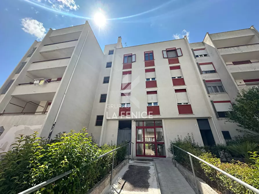 Immagine 2 di Appartamento in vendita  in Via Carlo Colucci a Martina Franca
