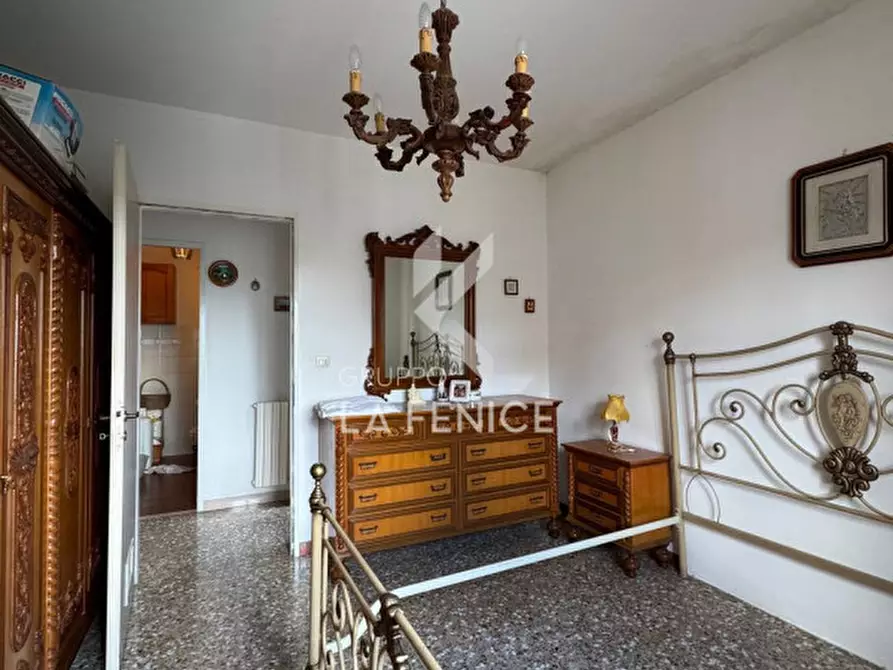 Immagine 17 di Appartamento in vendita  in Via Carlo Colucci a Martina Franca