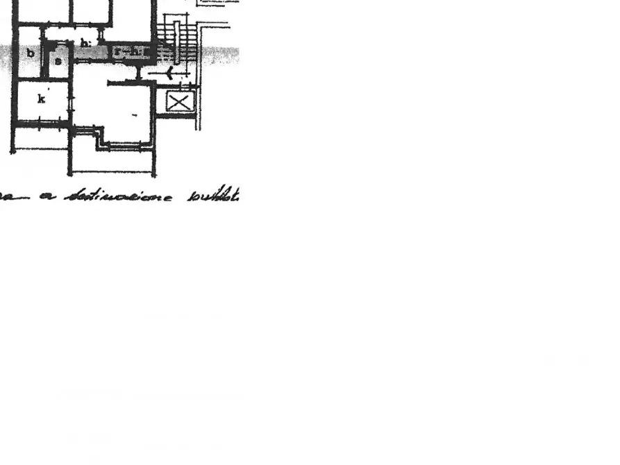 Immagine 29 di Appartamento in vendita  in Via Carlo Colucci a Martina Franca