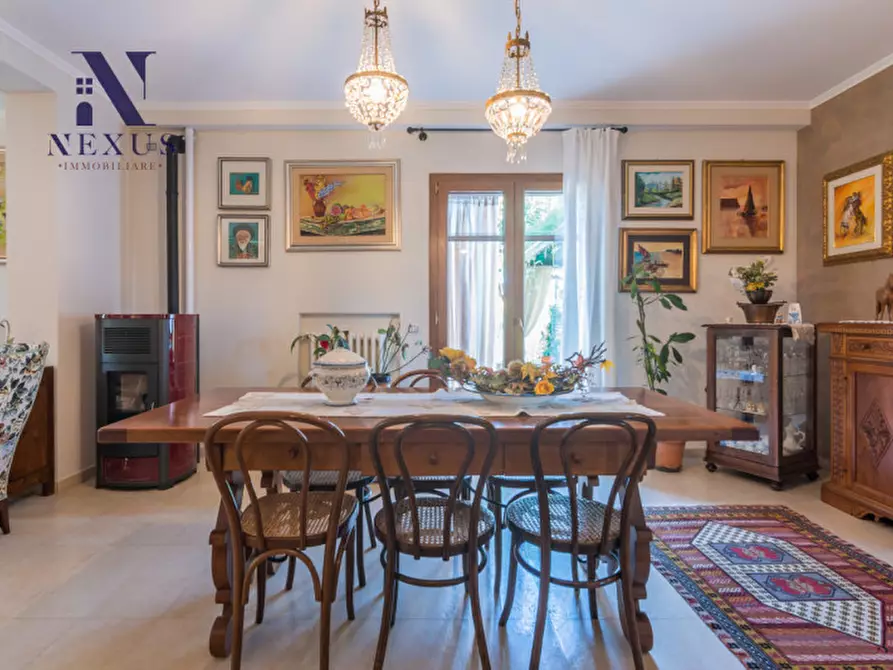 Immagine 16 di Villa in vendita  a Fano