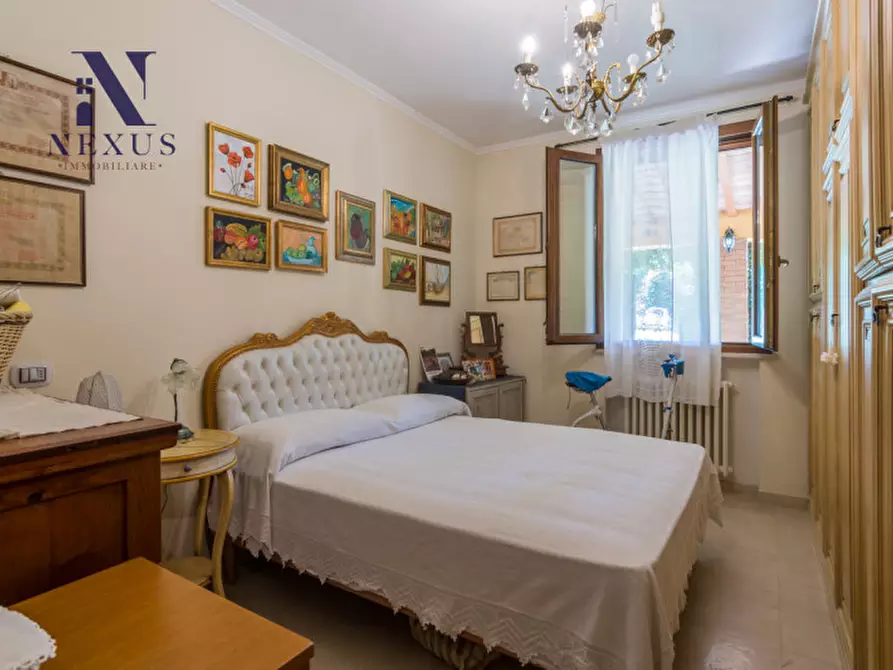 Immagine 32 di Villa in vendita  a Fano