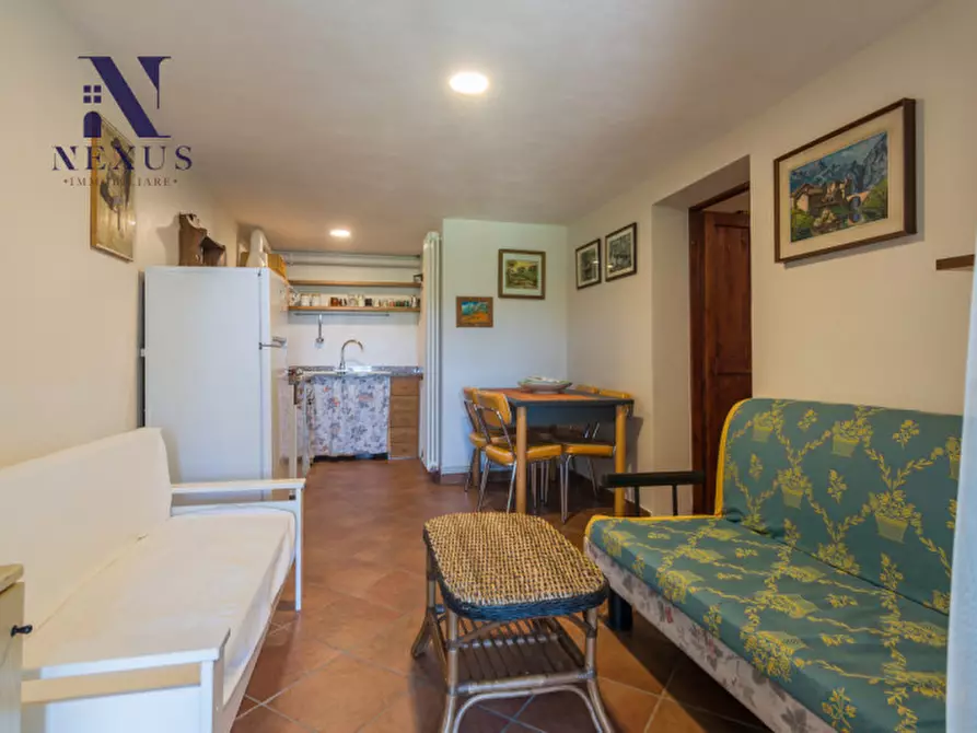 Immagine 35 di Villa in vendita  a Fano