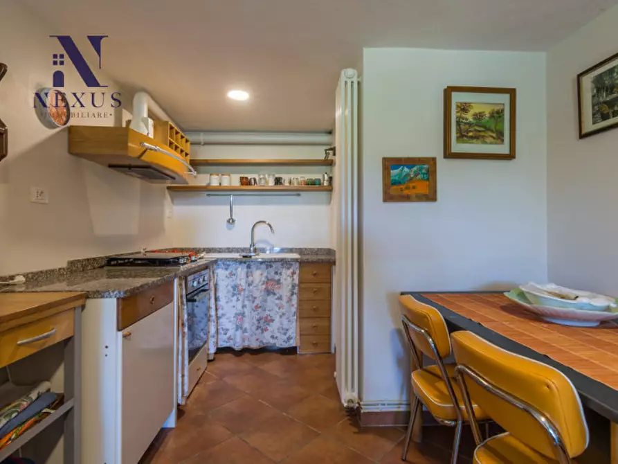 Immagine 37 di Villa in vendita  a Fano