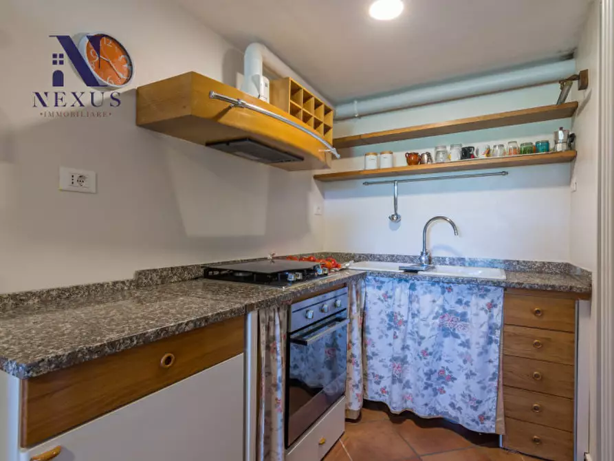 Immagine 38 di Villa in vendita  a Fano