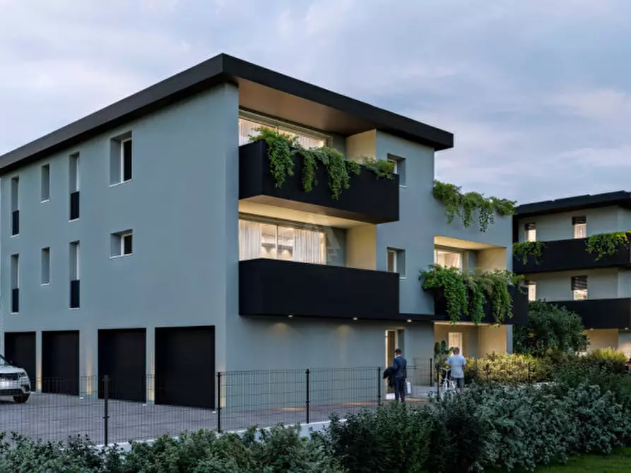 Immagine 4 di Appartamento in vendita  in Via Alessandro Manzoni a Castelfranco Veneto