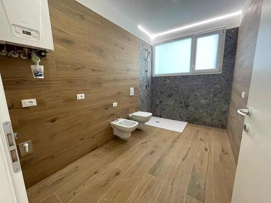 Immagine 9 di Appartamento in vendita  in Viale Mediterraneo a Chioggia