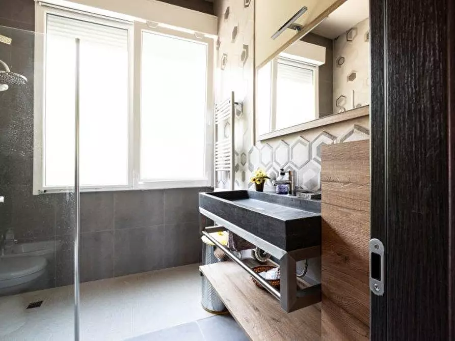 Immagine 25 di Casa bifamiliare in vendita  in Via del Parco a Pianoro