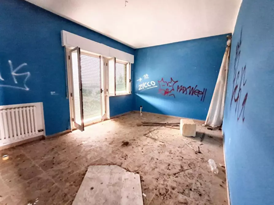 Immagine 13 di Attività commerciale in vendita  in Via La Croce, N. 17/18 a Camerata Picena