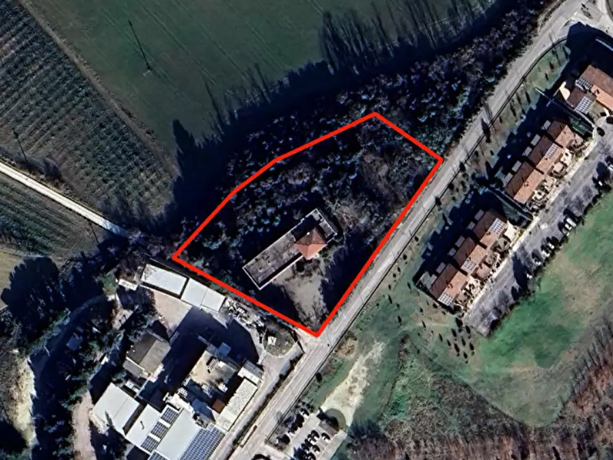 Immagine 22 di Attività commerciale in vendita  in Via La Croce, N. 17/18 a Camerata Picena