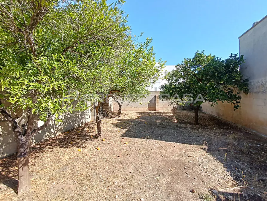 Immagine 2 di Casa indipendente in vendita  in Via Coraffia 4 a Castrignano De' Greci