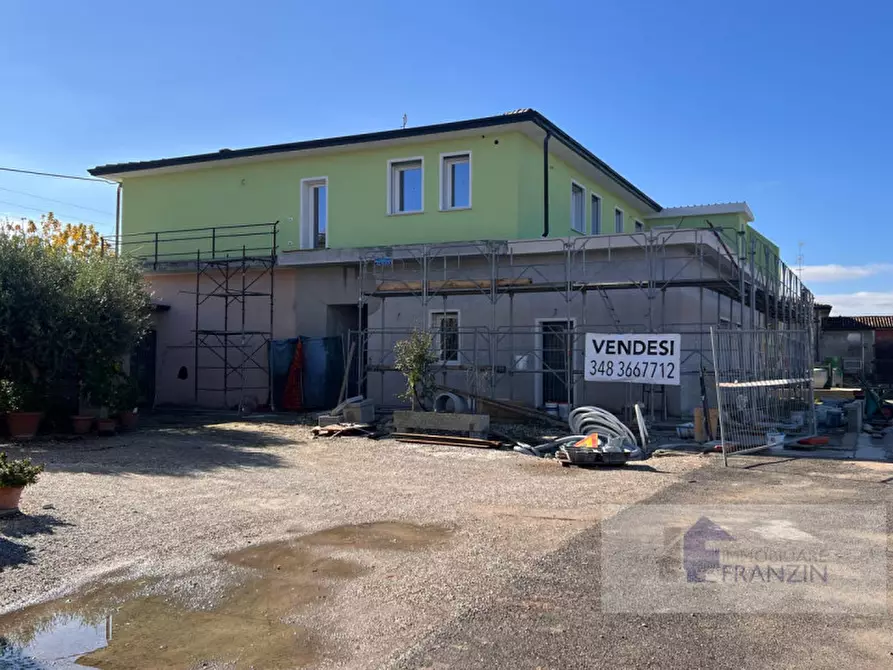 Immagine 1 di Appartamento in vendita  in VIA VALLIO 69 a Meolo