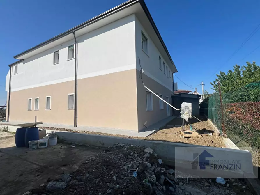 Immagine 5 di Appartamento in vendita  in VIA VALLIO 69 a Meolo