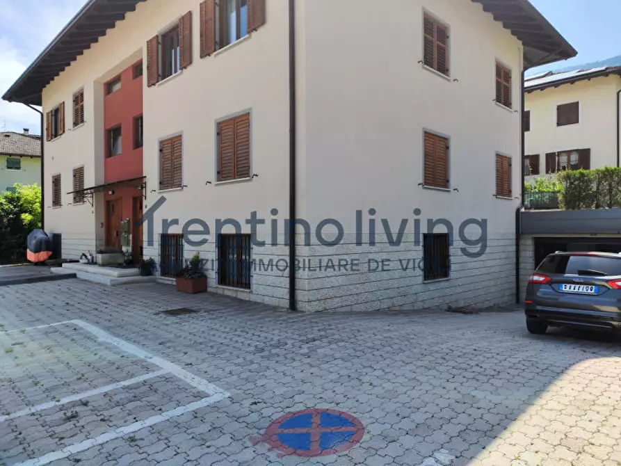 Immagine 2 di Appartamento in vendita  in Via Giacomo Matteotti a Cles