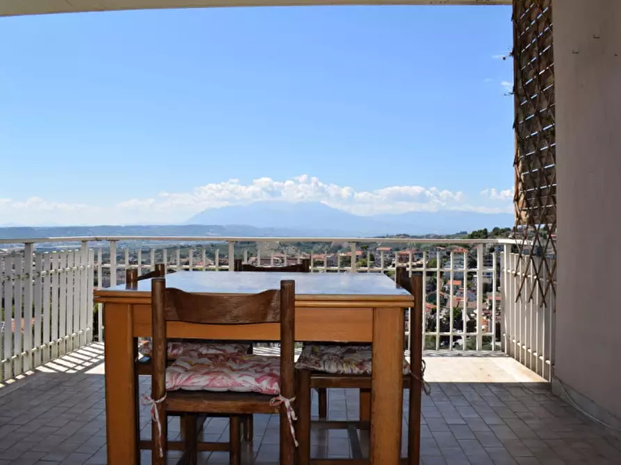 Immagine 9 di Appartamento in vendita  in Strada Colle Scorrano, 52 a Pescara