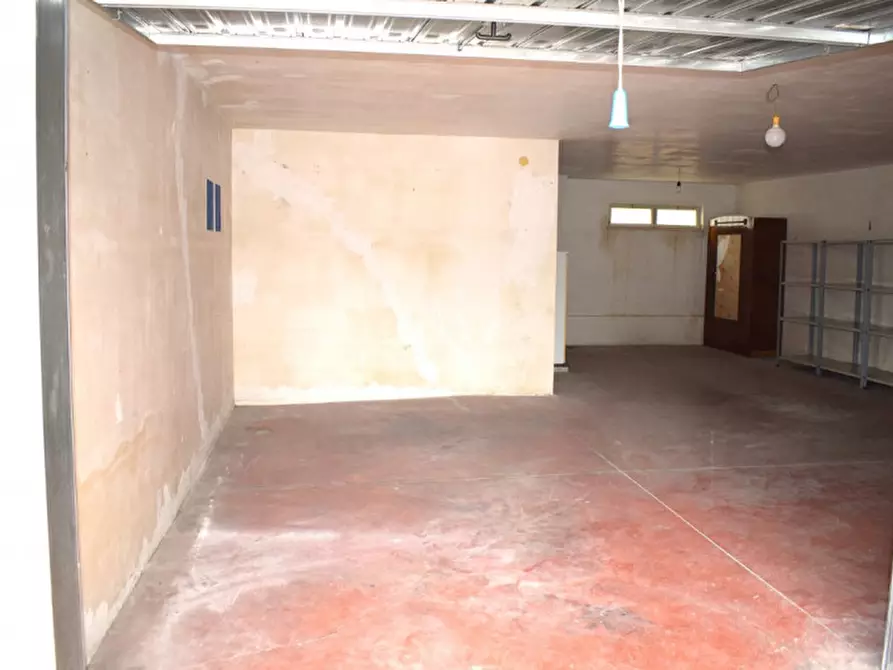 Immagine 25 di Appartamento in vendita  in Strada Colle Scorrano, 52 a Pescara