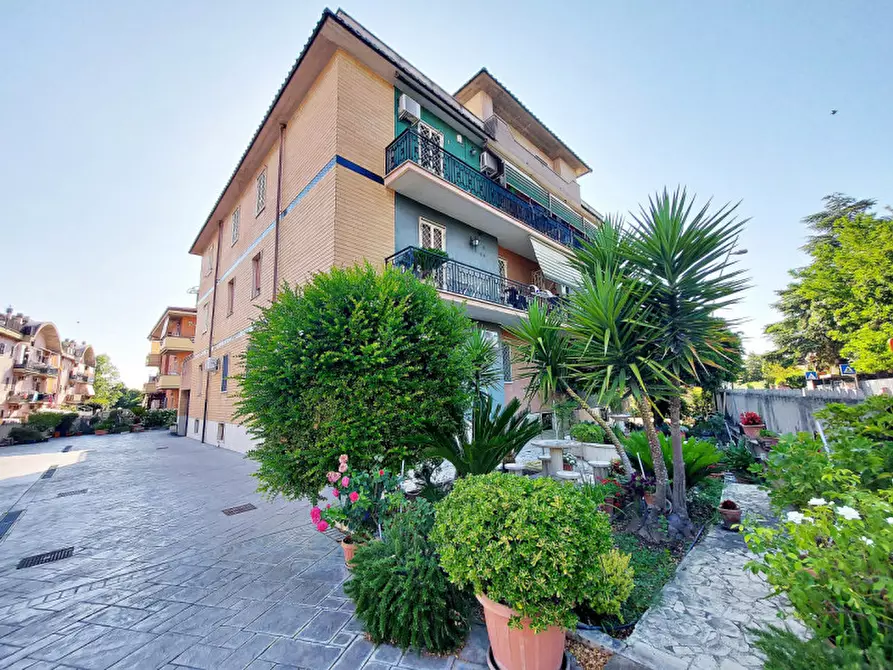 Immagine 41 di Appartamento in vendita  in Strada Campolimpido a Tivoli