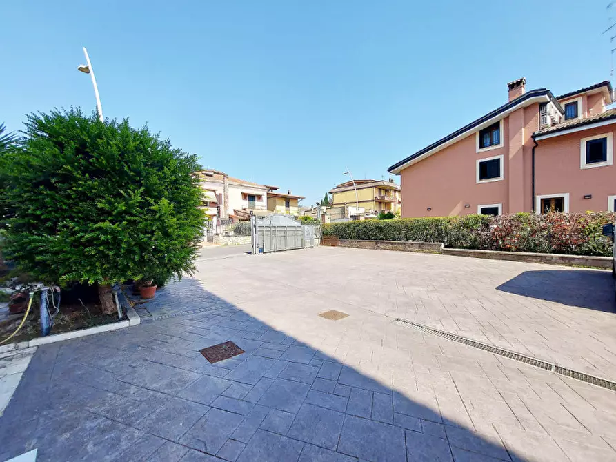 Immagine 43 di Appartamento in vendita  in Strada Campolimpido a Tivoli