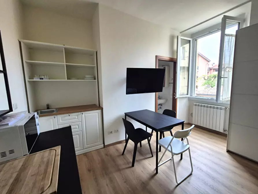 Immagine 3 di Appartamento in affitto  in Via Giovanni Battista Varè 7 a Milano