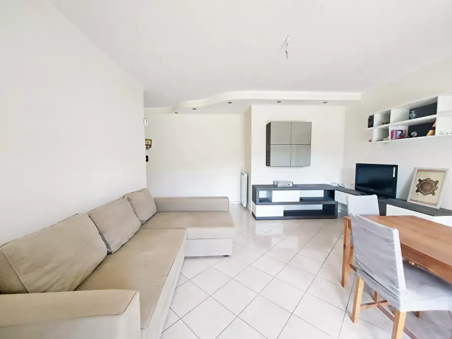 Immagine 4 di Appartamento in vendita  in via piergiorgio gallotti a Tivoli