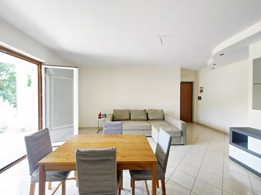 Immagine 10 di Appartamento in vendita  in via piergiorgio gallotti a Tivoli