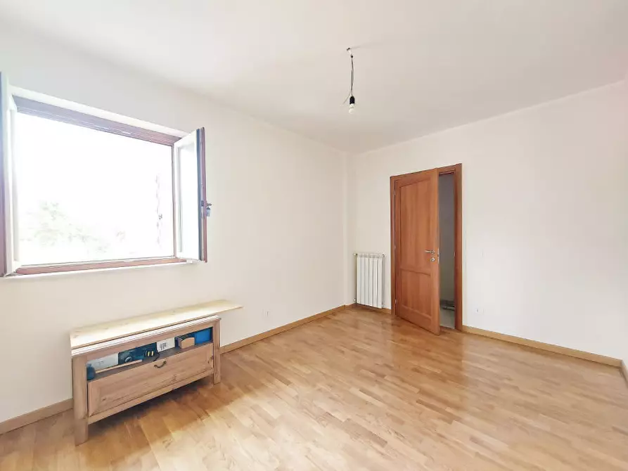 Immagine 30 di Appartamento in vendita  in via piergiorgio gallotti a Tivoli