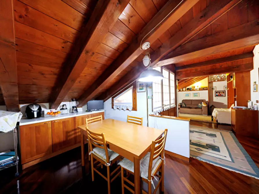 Immagine 3 di Appartamento in vendita  in VIA MASSIMO D'AZEGLIO a Este