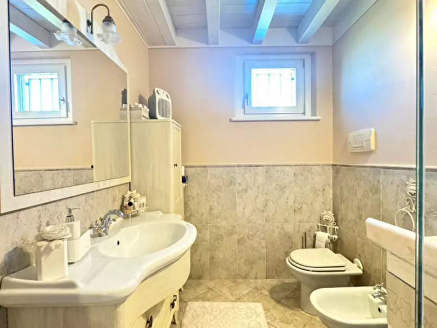 Immagine 34 di Villa in vendita  a Calvisano