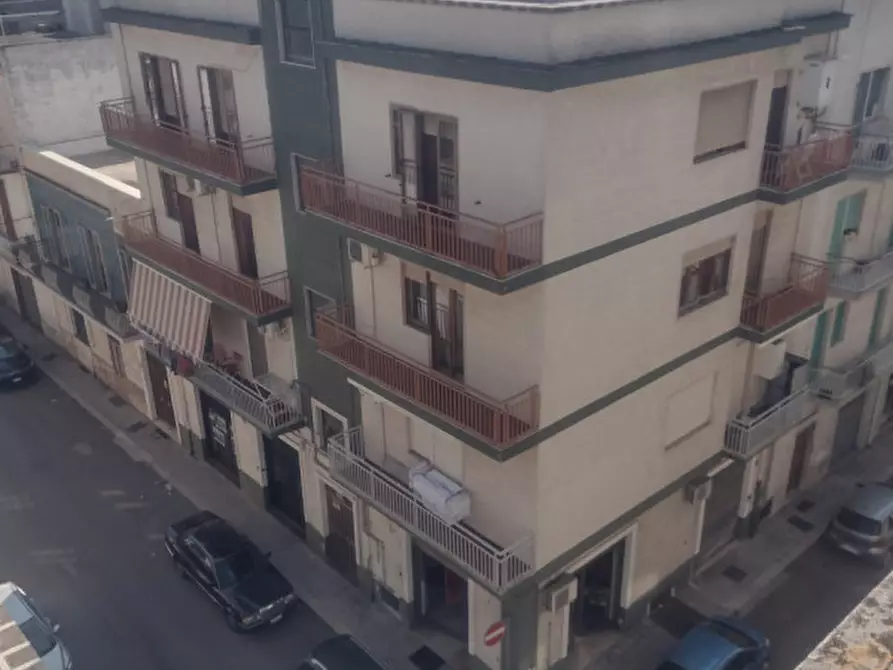 Immagine 1 di Palazzo in vendita  in Via Luisa Sanfelice a Ostuni