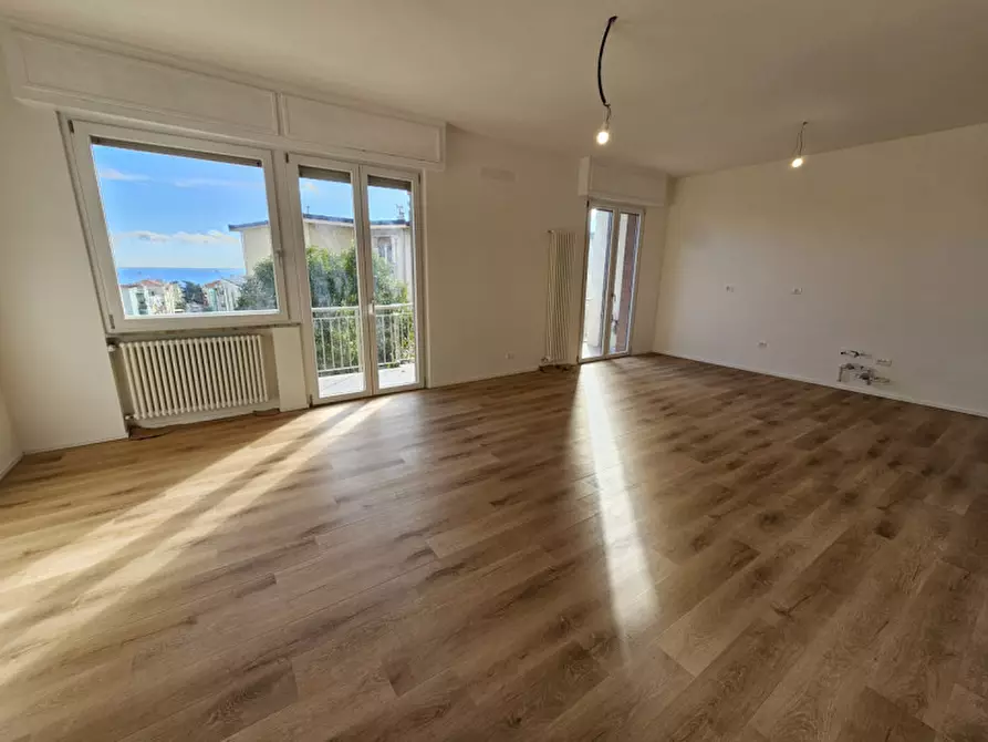 Immagine 1 di Appartamento in vendita  in via Visca a Savona