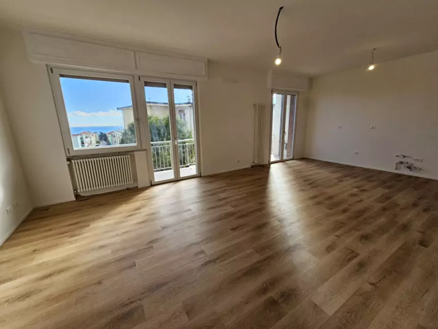 Immagine 5 di Appartamento in vendita  in via Visca a Savona