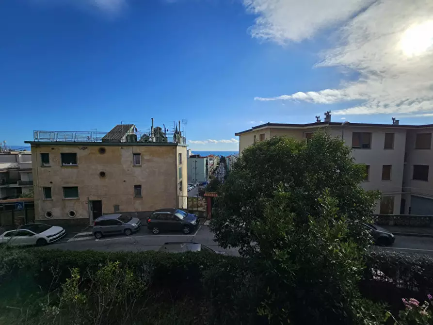 Immagine 8 di Appartamento in vendita  in via Visca a Savona